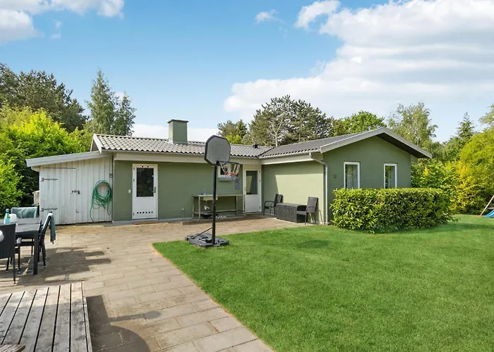 Holiday home Lovely In With Sauna
