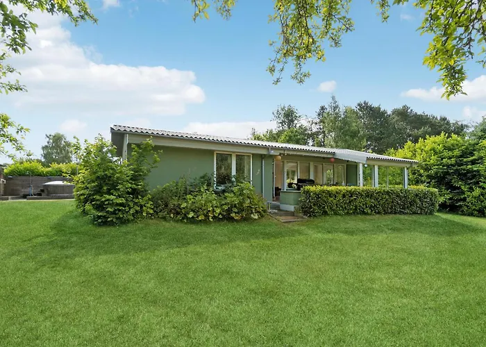 Holiday home Lovely In With Sauna